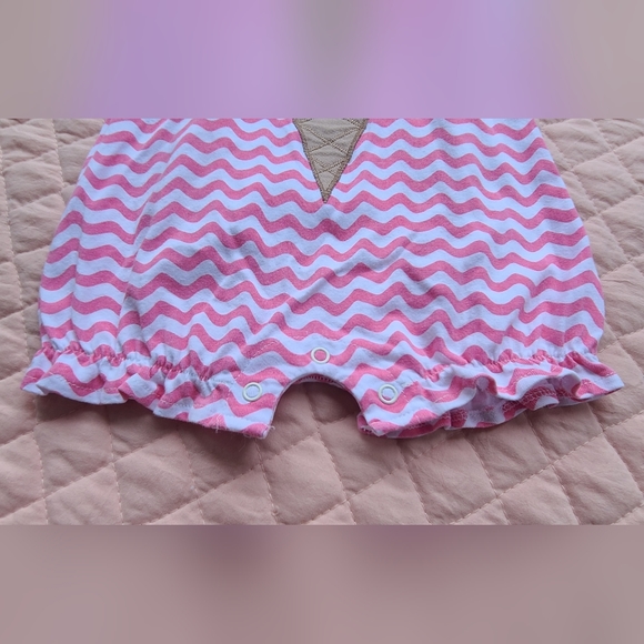 Ice cream romper for baby girl, size 9M - Picture 3 of 5